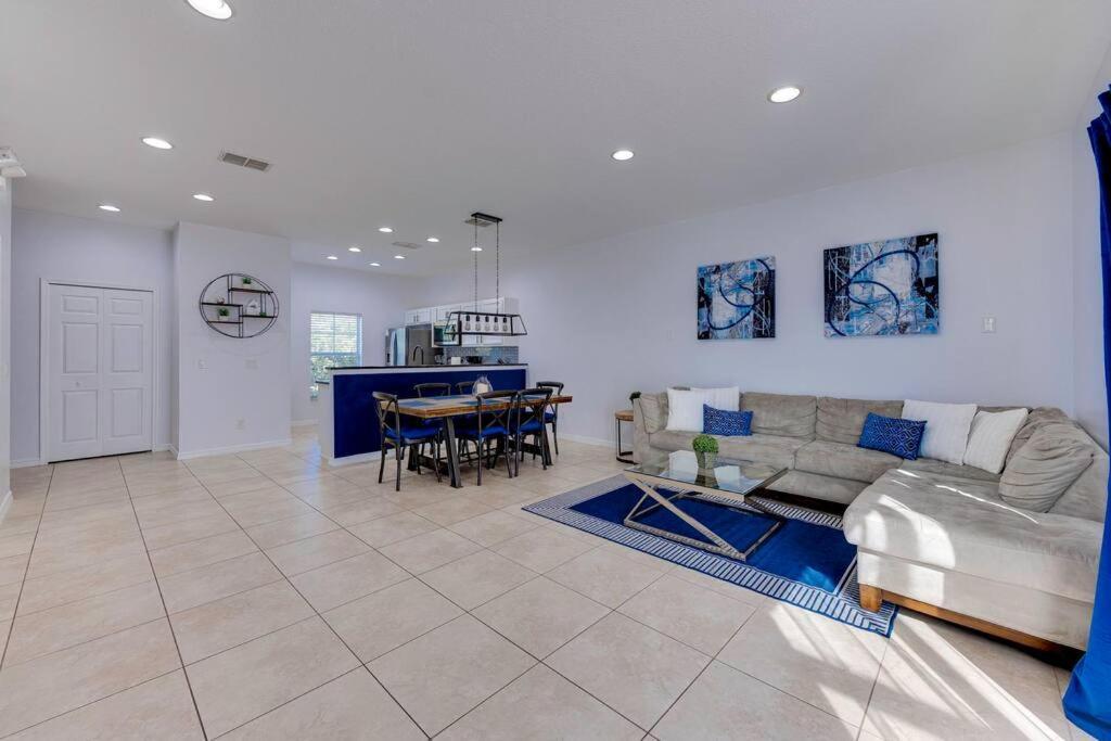 Welcome To Villa Azul, Your Home Away From Home! Kissimmee Exterior photo
